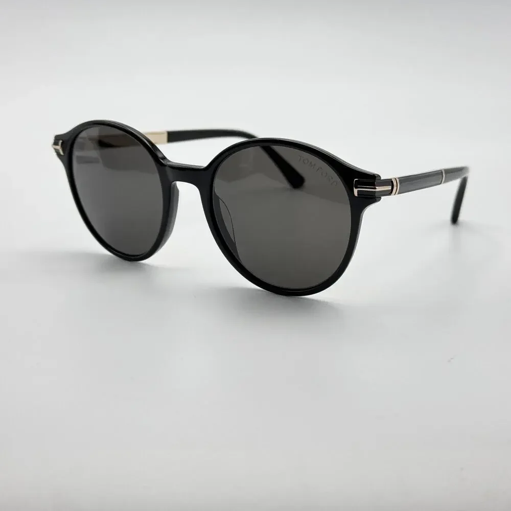 Tom Ford Sunglasses Araki TF1184 01A Black Round Frame Gray Lenses 52-20-140 New